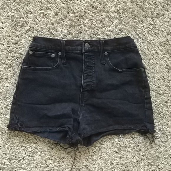 Madewell High-Rise Denim Boyshorts in Faded Black: - Picture 2 of 7